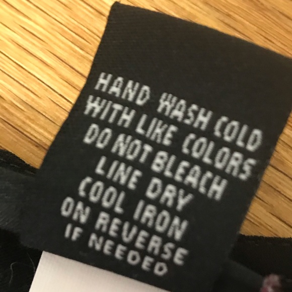 GORGEOUS BLACK CHIFFON EMBELLISHED TOP - Picture 13 of 16